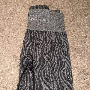 NVGTN Charcoal Zebra Pattern Leggings